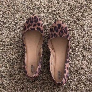 Leopard print ballet flats